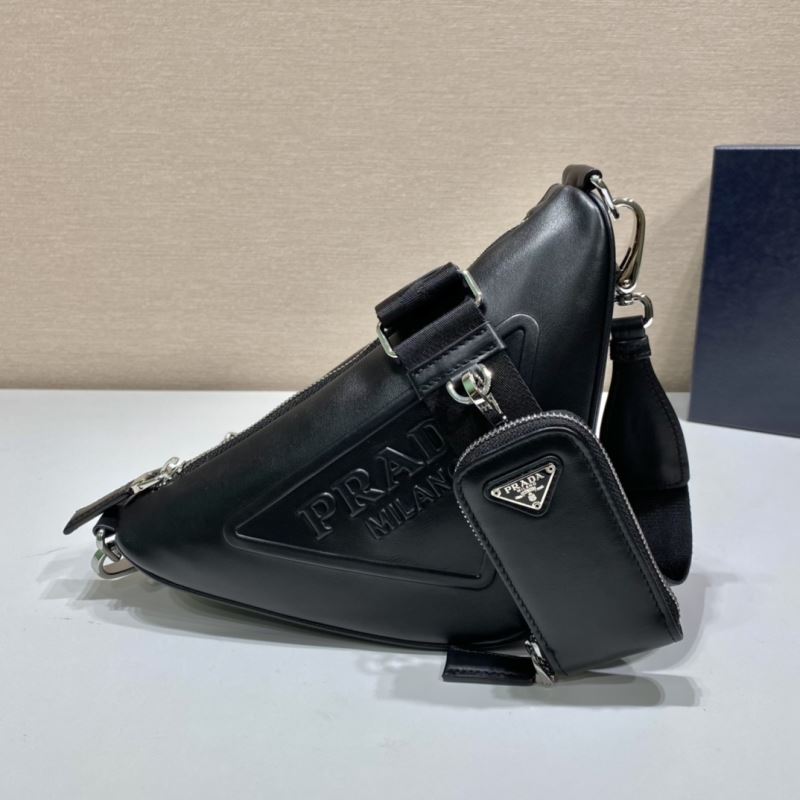 Pra*a triangle pouch